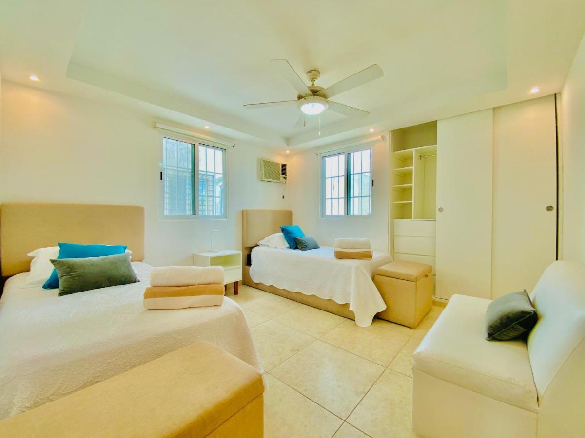 Apartamento cálido y moderno en la entrada de la zona hotelera Cancún Esterno foto