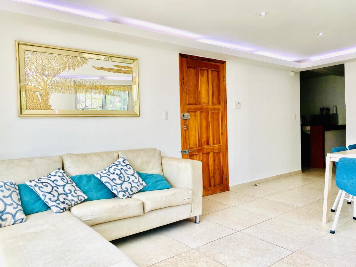 Apartamento cálido y moderno en la entrada de la zona hotelera Cancún Esterno foto