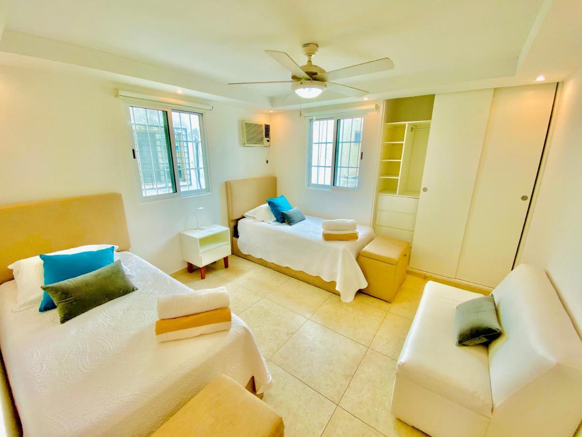 Apartamento cálido y moderno en la entrada de la zona hotelera Cancún Esterno foto