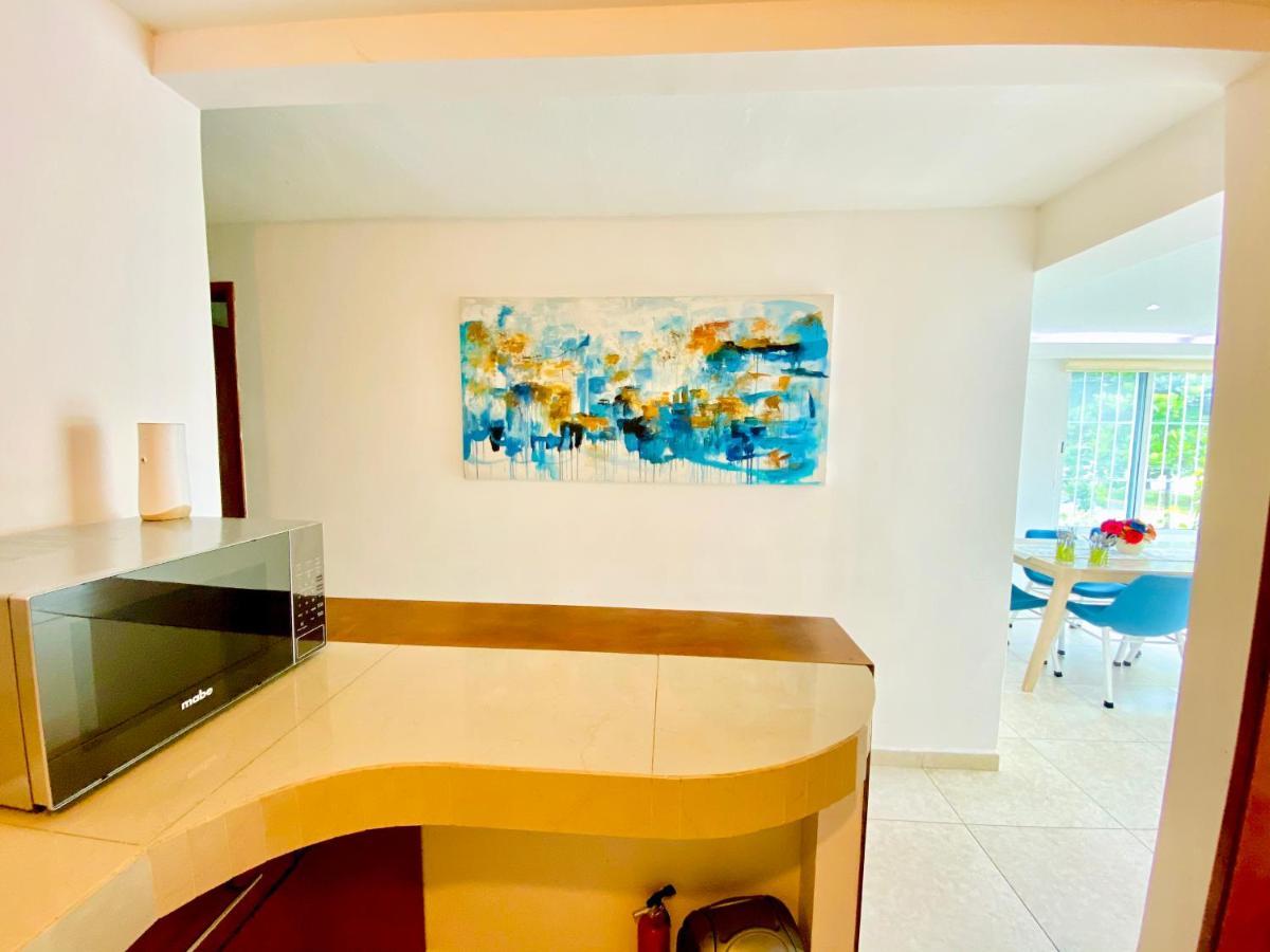 Apartamento cálido y moderno en la entrada de la zona hotelera Cancún Esterno foto