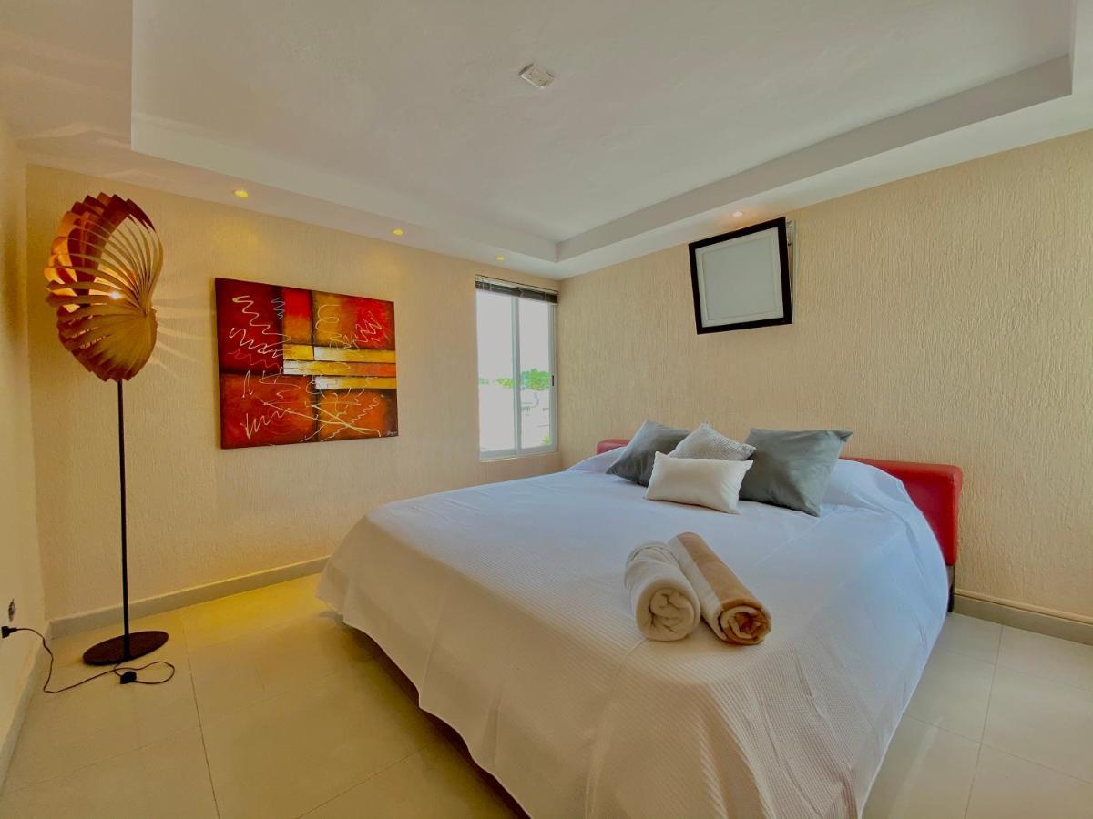Apartamento cálido y moderno en la entrada de la zona hotelera Cancún Esterno foto